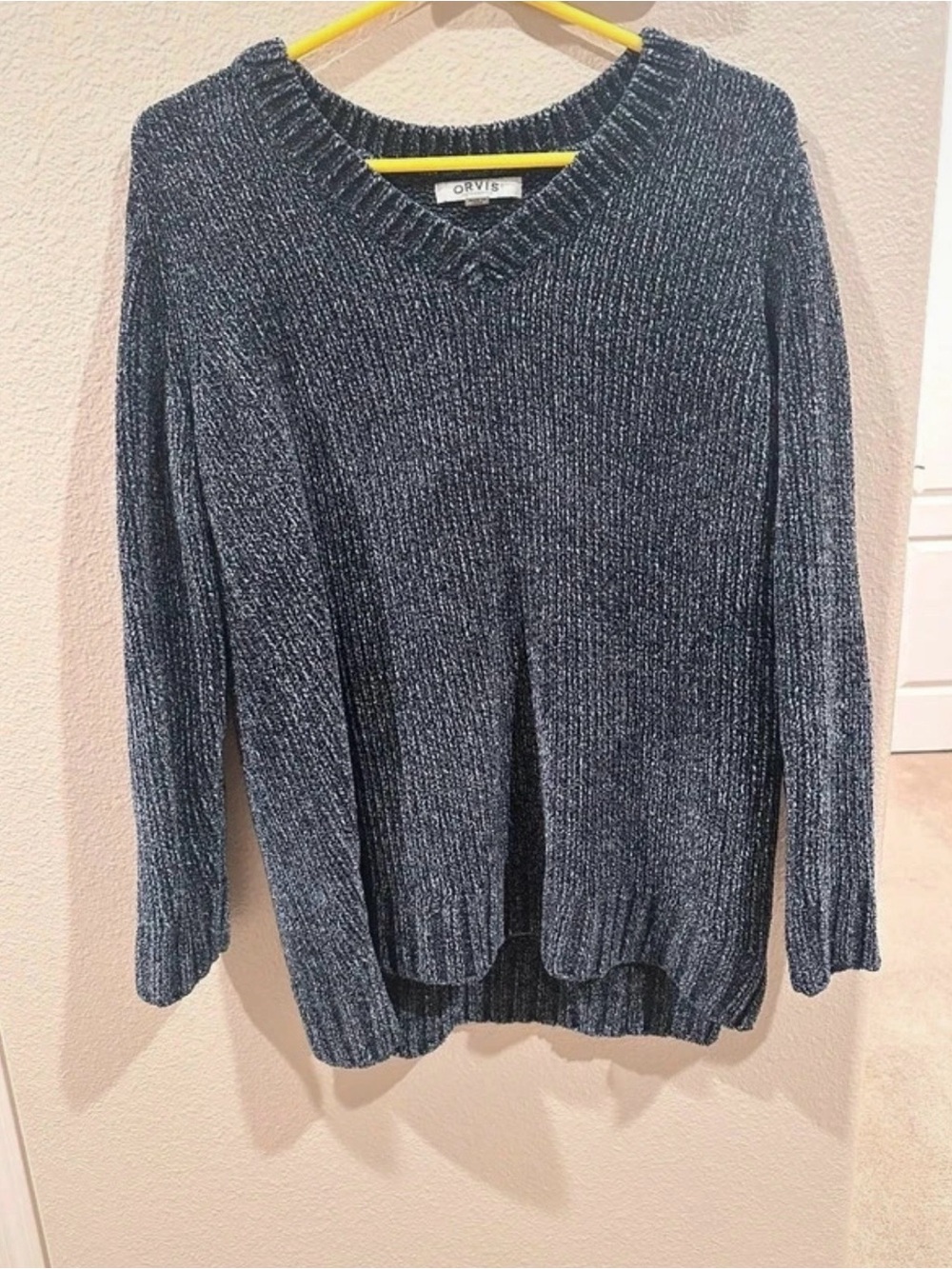 Orvis Marled Charcoal Ribbed V-Neck Sweater
